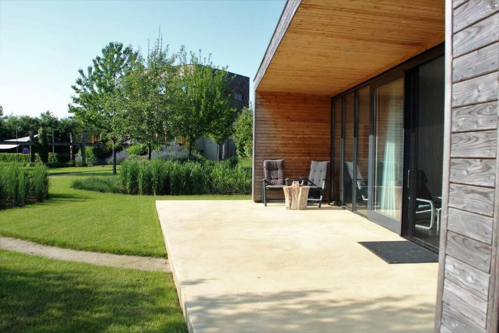 Sfeervol Chalet Midden In De Natuur Halle Buitenkant foto